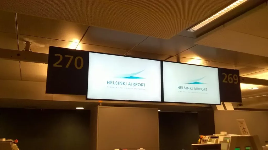 naytto-helsinki-airport